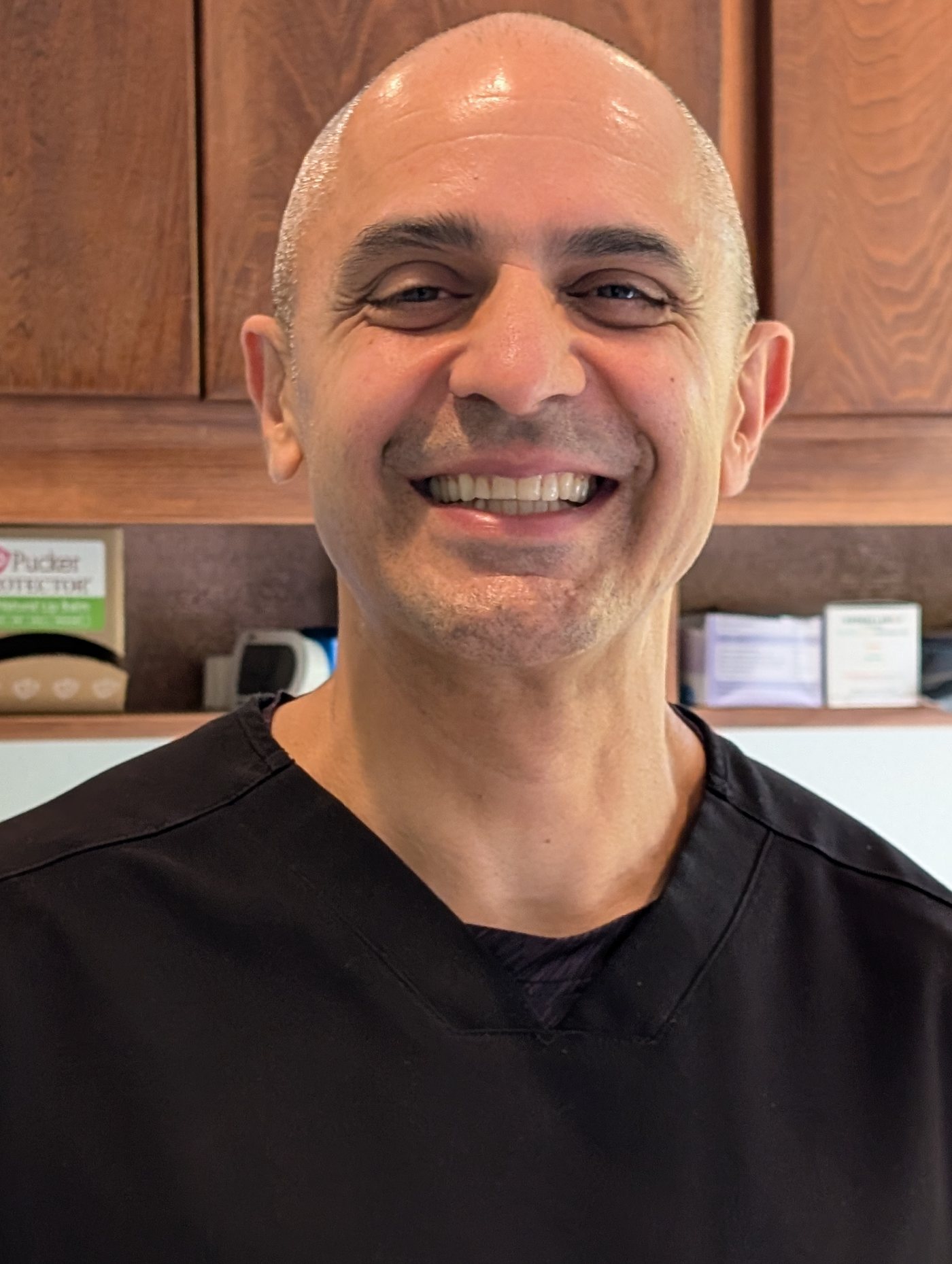 Dr. Shahen Rostamian, DDS